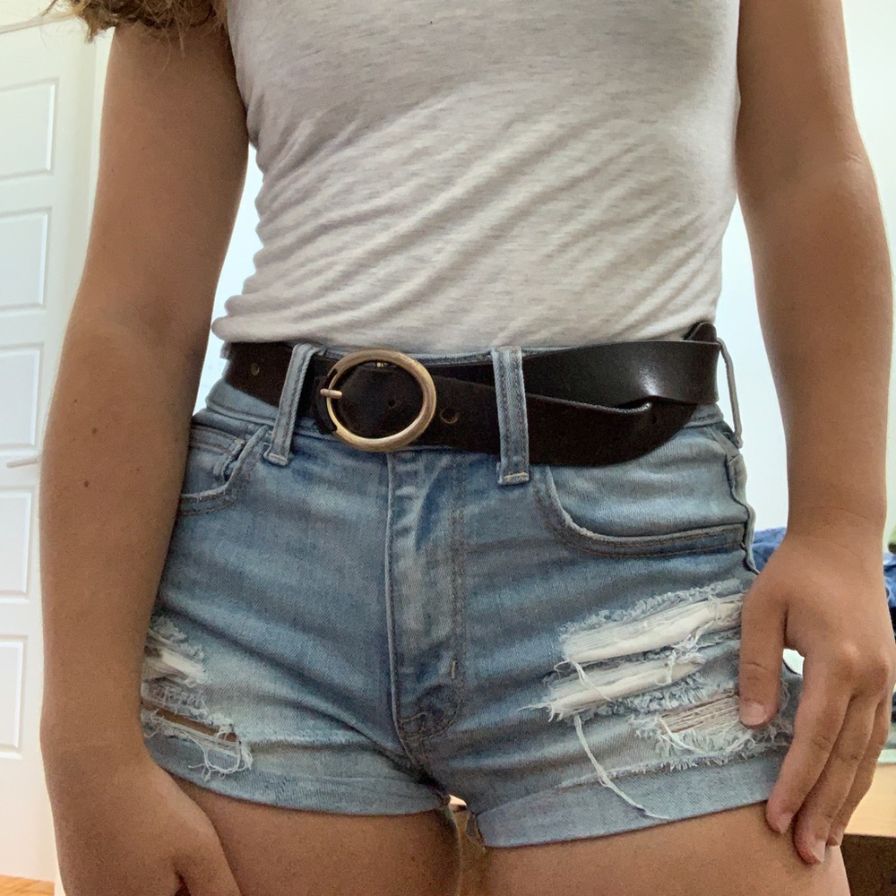 American eagle ripped shorts size 4
